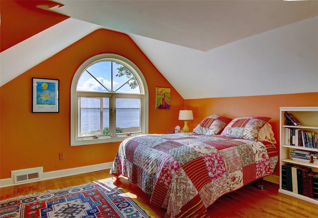 61 Appian Way Barrington, RI 02806 - Photo 20 of 34