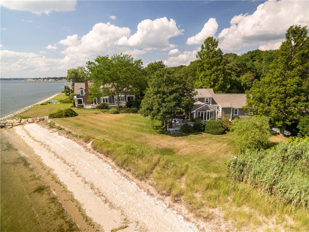 61 Appian Way Barrington, RI 02806 - Photo 26 of 34