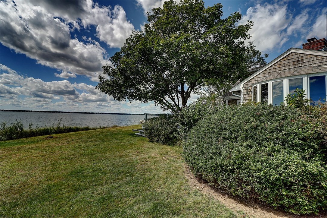 61 Appian Way Barrington, RI 02806 - Photo 34 of 34