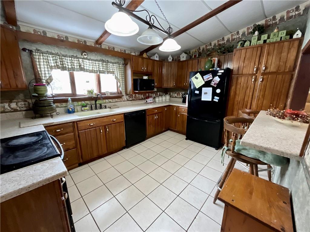 239 Stoughton Road Slippery Rock, PA 16057 - Photo 5 of 25 Gallery Image 5