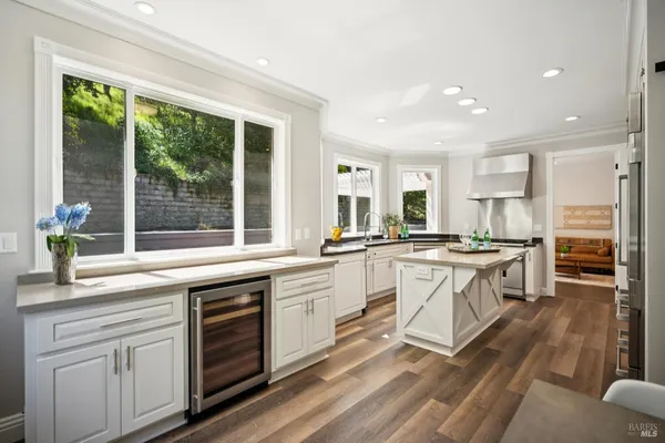 $1,995,000 | 615 Bugeia Lane, Novato, CA 94945