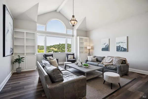 $1,995,000 | 615 Bugeia Lane, Novato, CA 94945