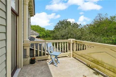 $375,000 | 1629 Coliseum Street, Unit 2, New Orleans, LA 70130