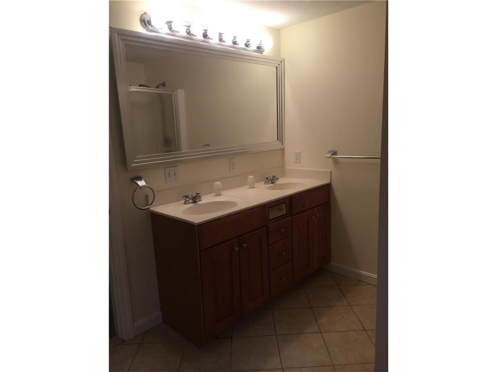 21 Ridge Road Smithfield, RI 02917 - Photo 14 of 32