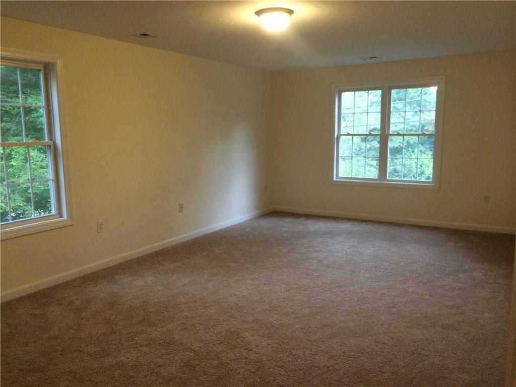 21 Ridge Road Smithfield, RI 02917 - Photo 17 of 32