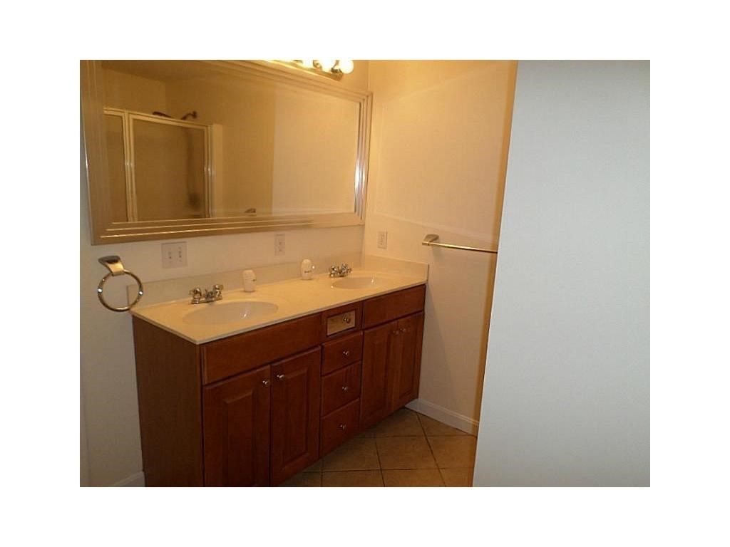 21 Ridge Road Smithfield, RI 02917 - Photo 20 of 32