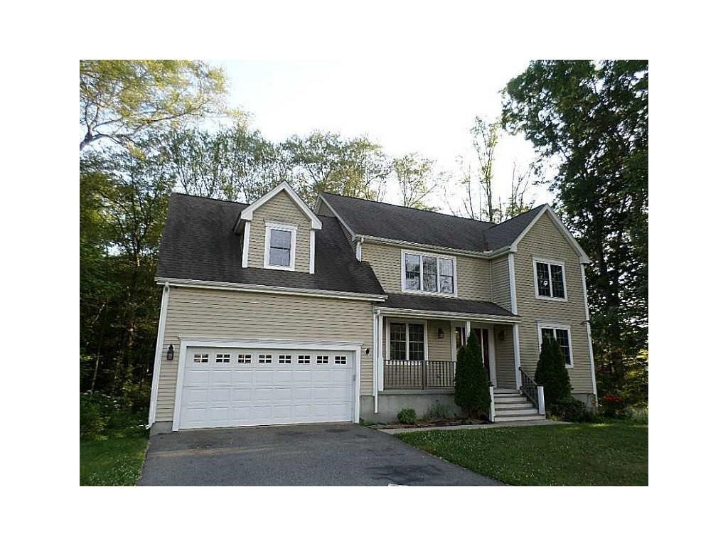 21 Ridge Road Smithfield, RI 02917 - Photo 2 of 32