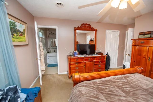 $289,700 | 304 Hampshire Court, Spartanburg, SC 29301