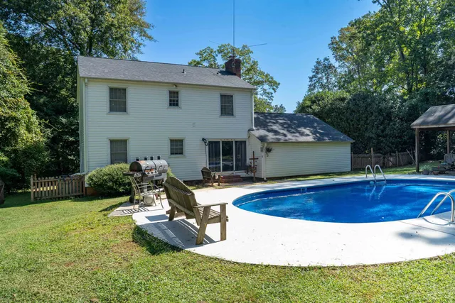 $289,700 | 304 Hampshire Court, Spartanburg, SC 29301