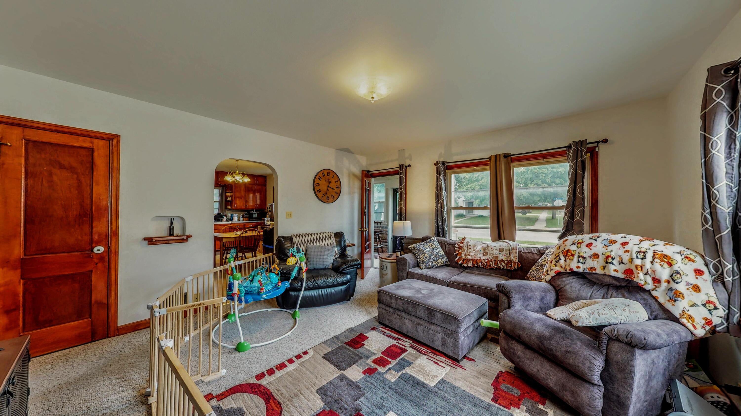 604 East Racine Street Jefferson, WI 53549 - Photo 11 of 44 604-East-Racine-Street-09012026_173826