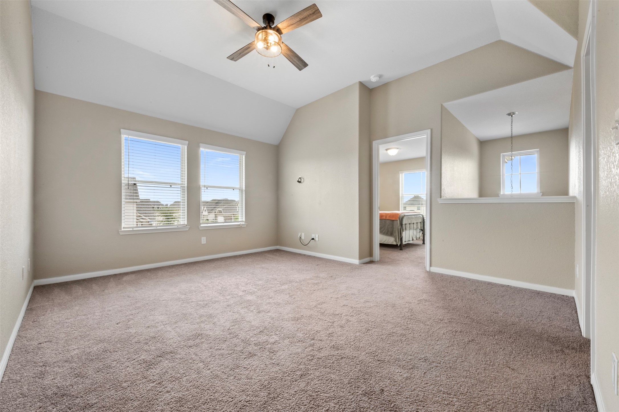 2802 Star Sky Way Houston, TX 77045 - Photo 21 of 49