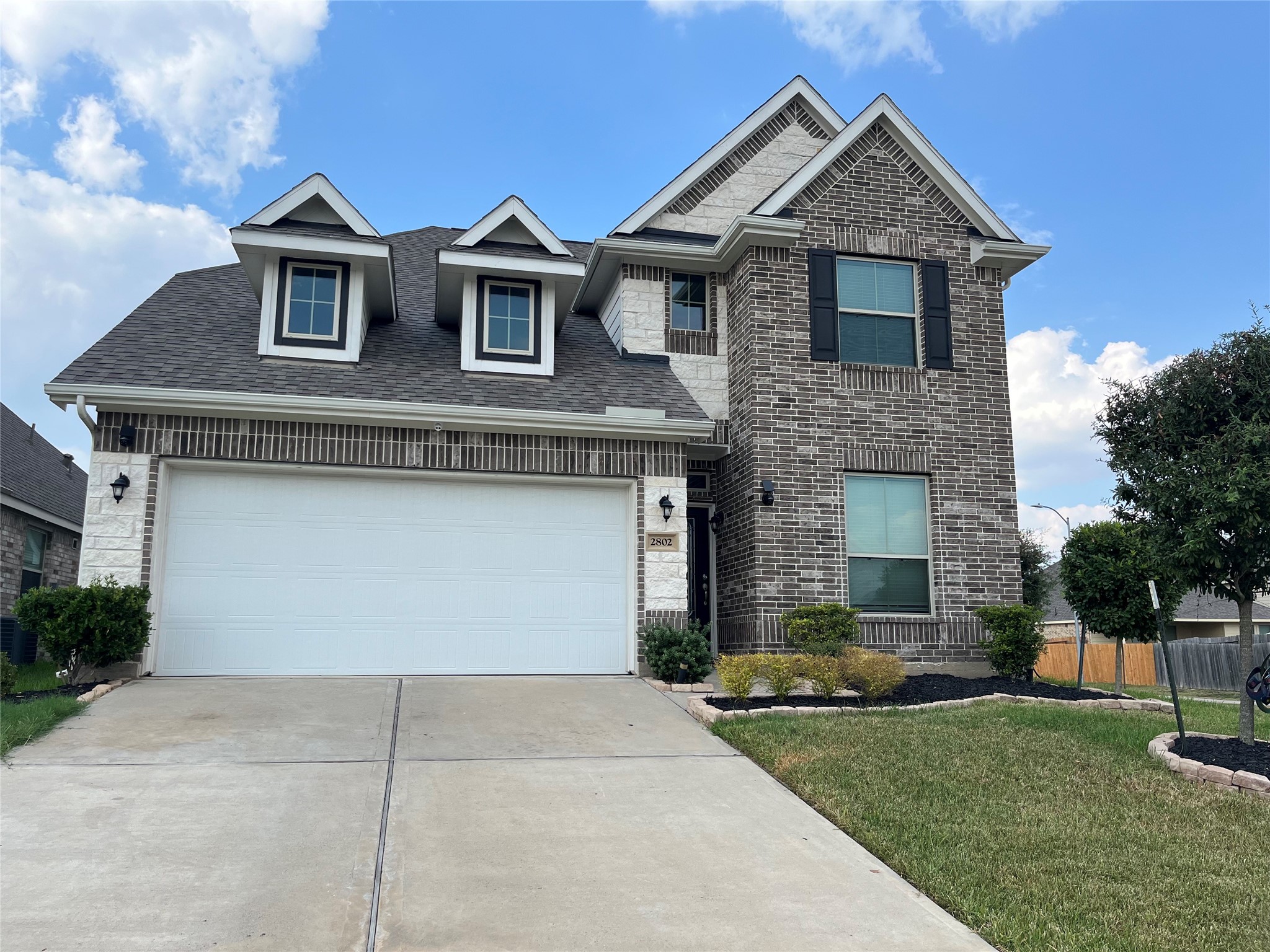 2802 Star Sky Way Houston, TX 77045 - Photo 44 of 49