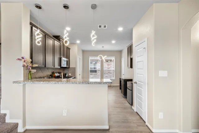 $385,000 | 2802 Star Sky Way, Houston, TX 77045