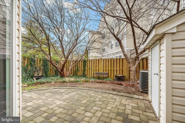 $370,000 | 609 Hollowstone Road, Frederick, MD 21703