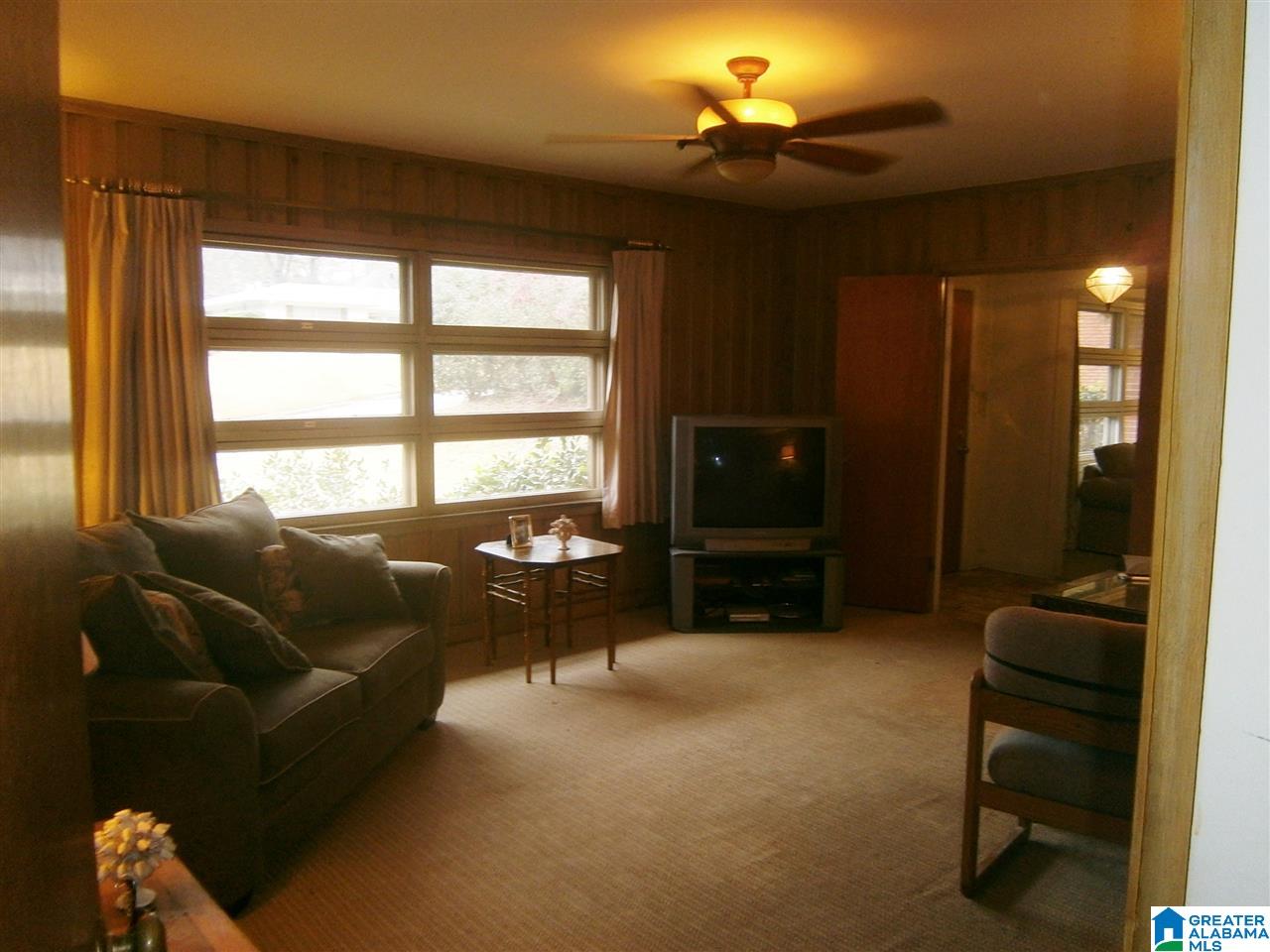 533 Hampton Drive Birmingham, AL 35209 - Photo 10 of 11