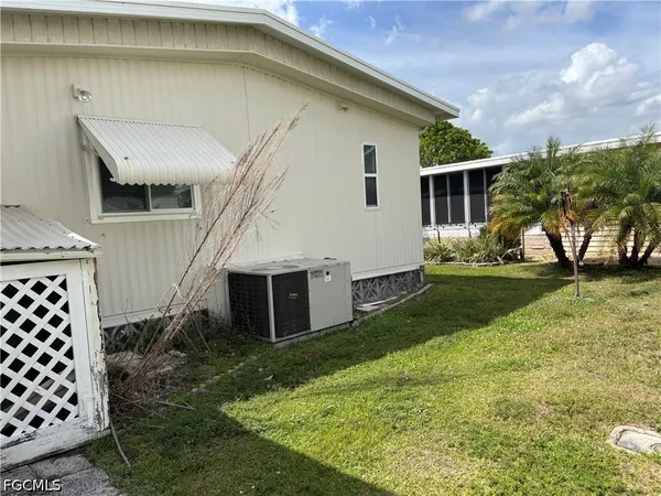 $125,000 | 207 Harvest Lane, North Fort Myers, FL 33917