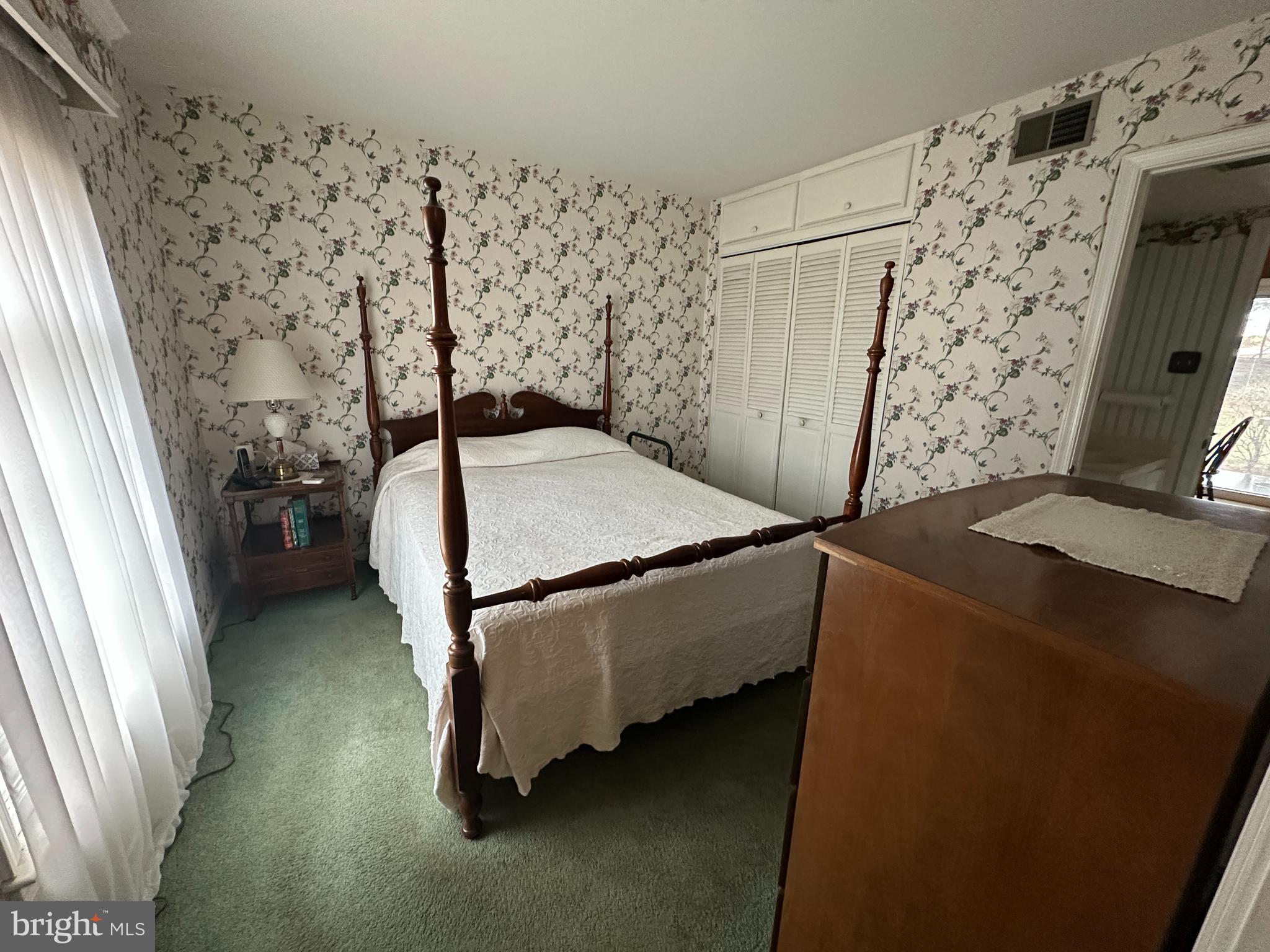 13632 Paradise Church Road Hagerstown, MD 21742 - Photo 21 of 47 a bedroom with bed and a window