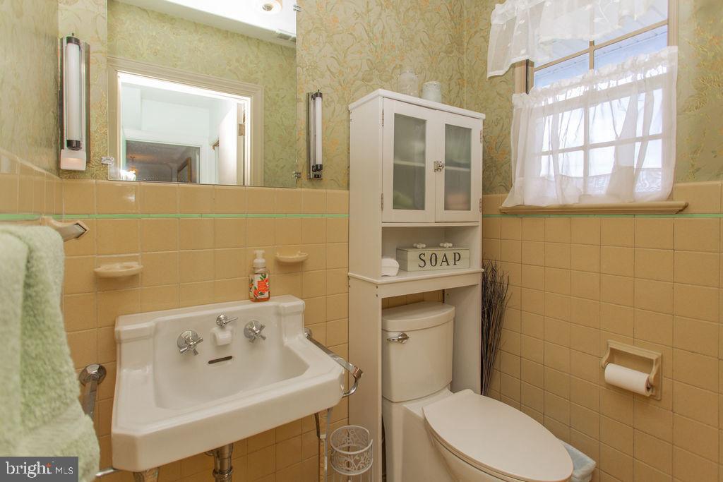 839 Eastland Road Waynesboro, PA 17268 - Photo 17 of 66 Gallery Image 17