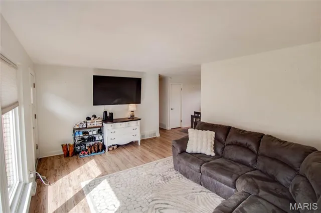 $187,500 | 4805 Wick-Mor Drive, Alton, IL 62002