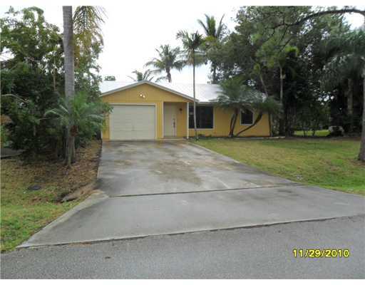 1908 Southeast Harrison Street Stuart, FL 34997 - Photo 1 of 11 Primary Photo