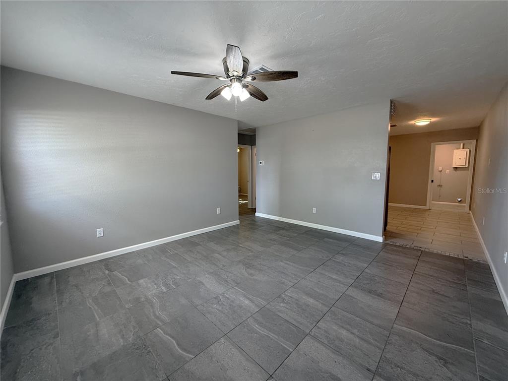 606 Briarwood Road Venice, FL 34293 - Photo 2 of 11