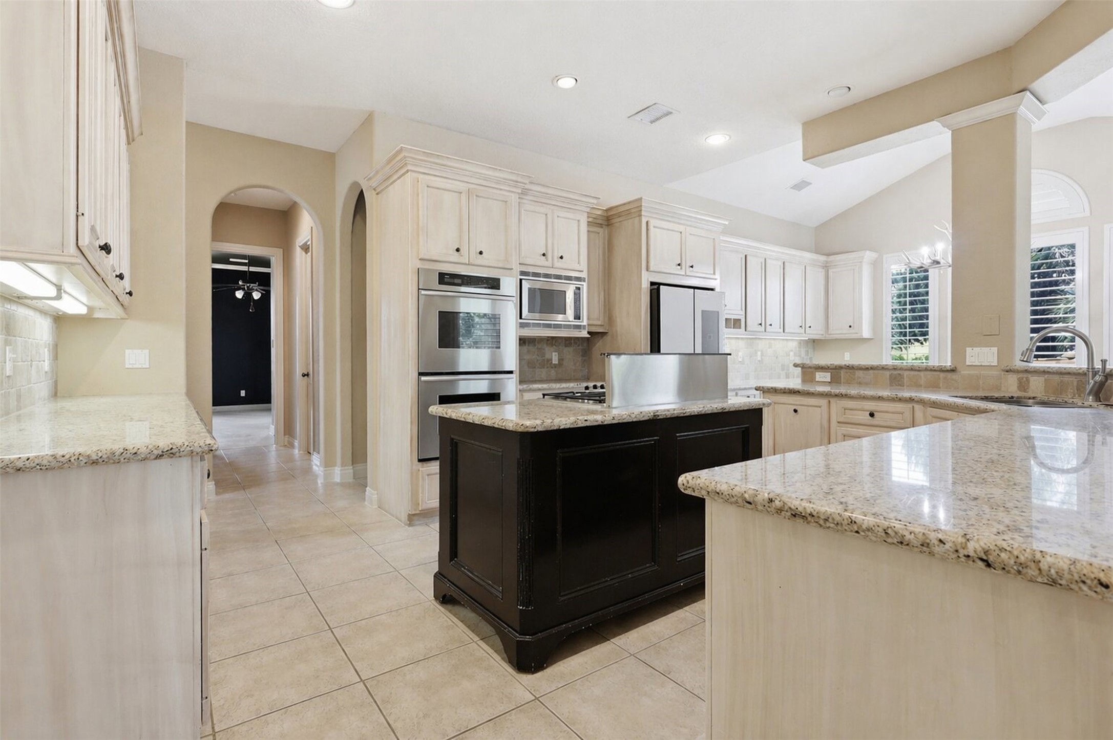 6915 Sandwedge Point Court Spring, TX 77389 - Photo 17 of 50