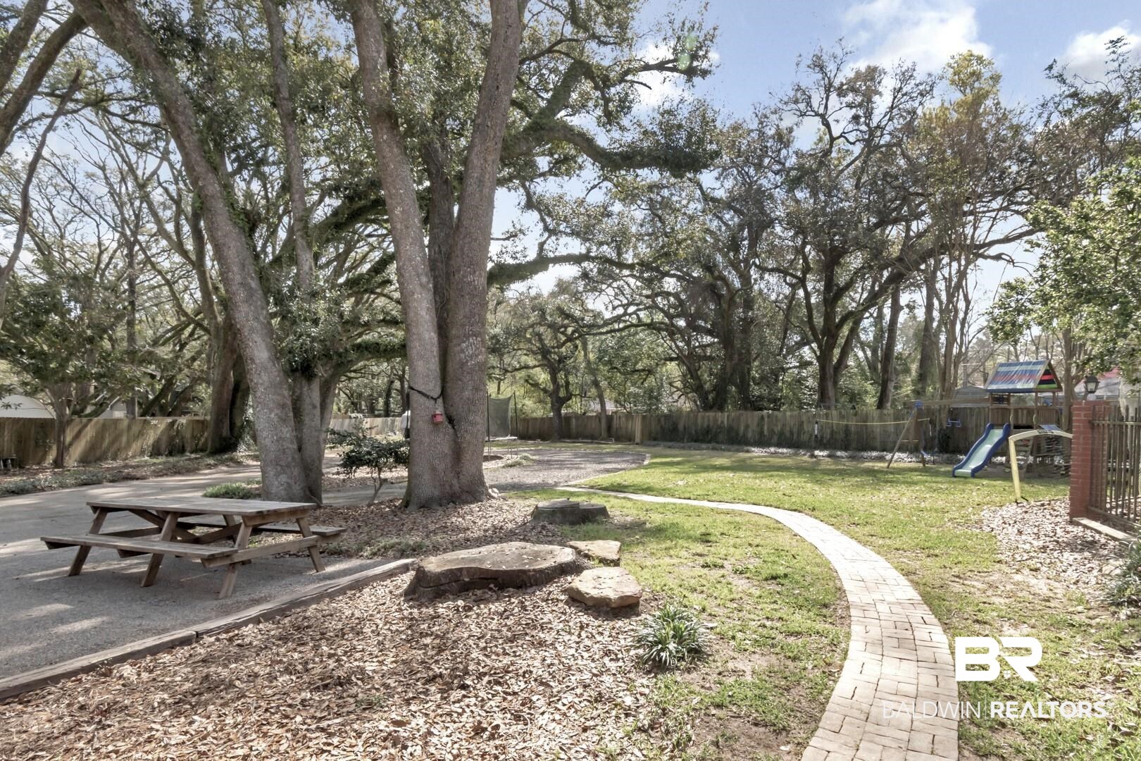 1508 Oak Cliff Court Mobile, AL 36609 - Photo 39 of 49