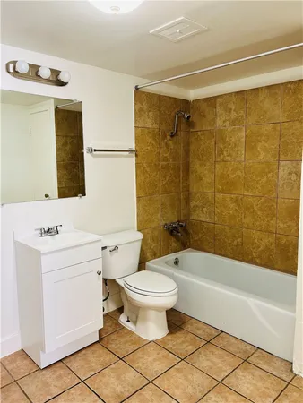 $1,175 | 1914 Cullen Avenue, Unit B, Austin, TX 78757