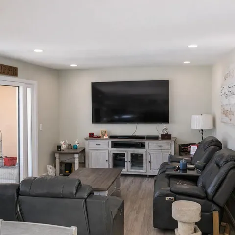 $439,999 | 62 River Drive, King City, CA 93930