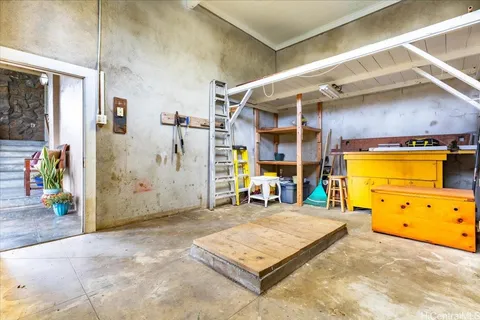$2,999,000 | 2618 Ferdinand Avenue, Honolulu, HI 96822
