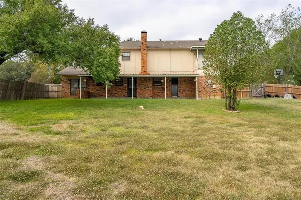 $3,095 | 4212 Village Green Drive, Irving, TX 75038