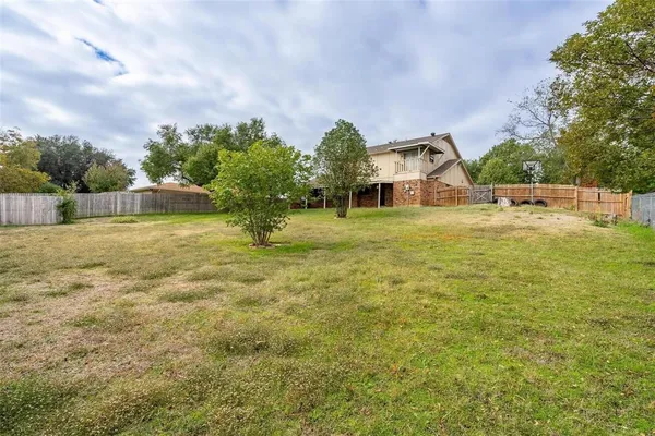 $3,095 | 4212 Village Green Drive, Irving, TX 75038