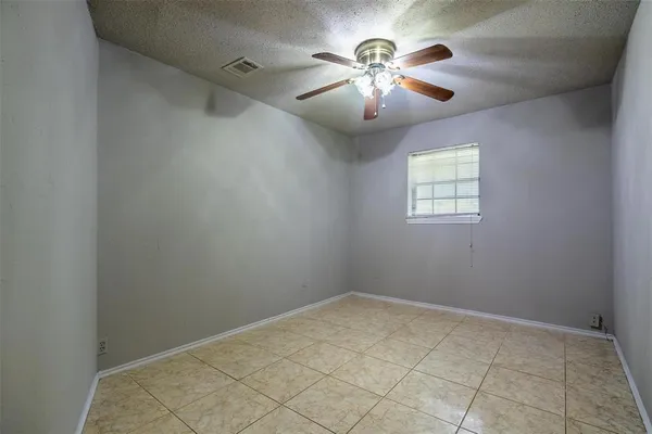 $3,095 | 4212 Village Green Drive, Irving, TX 75038