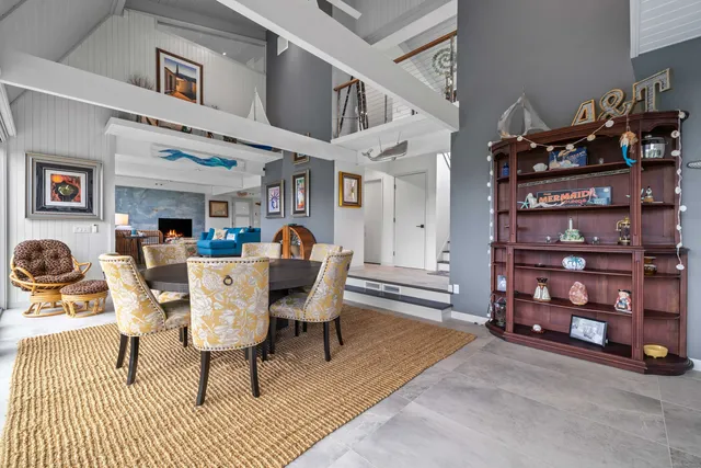 $2,250,000 | 75 Montauk Avenue, Stonington, CT 06378