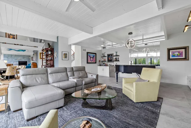 $2,250,000 | 75 Montauk Avenue, Stonington, CT 06378