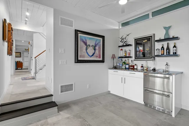 $2,250,000 | 75 Montauk Avenue, Stonington, CT 06378