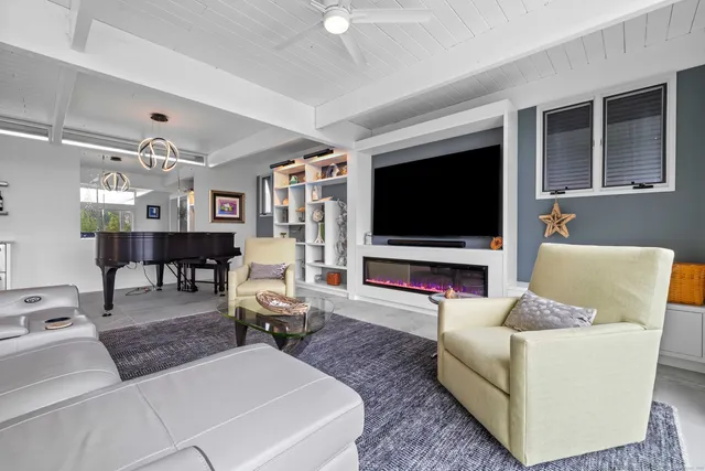 $2,250,000 | 75 Montauk Avenue, Stonington, CT 06378