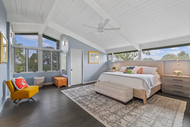 $2,250,000 | 75 Montauk Avenue, Stonington, CT 06378