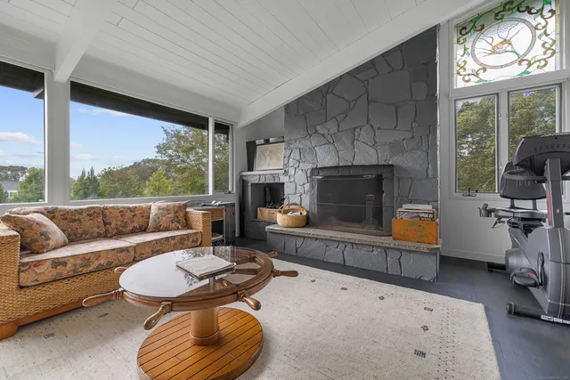 $2,250,000 | 75 Montauk Avenue, Stonington, CT 06378