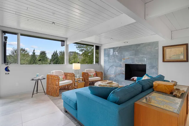 $2,250,000 | 75 Montauk Avenue, Stonington, CT 06378