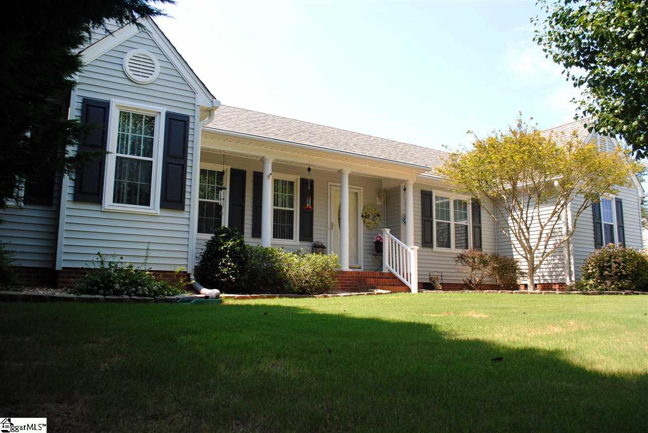 103 Grindstone Way Anderson, SC 29625 - Photo 1 of 24 Gallery Image 1