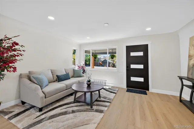 $750,000 | 1856 South Steele Street, Denver, CO 80210