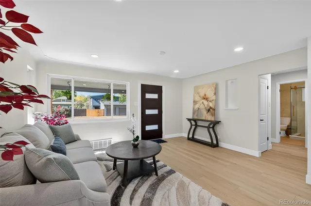 $750,000 | 1856 South Steele Street, Denver, CO 80210