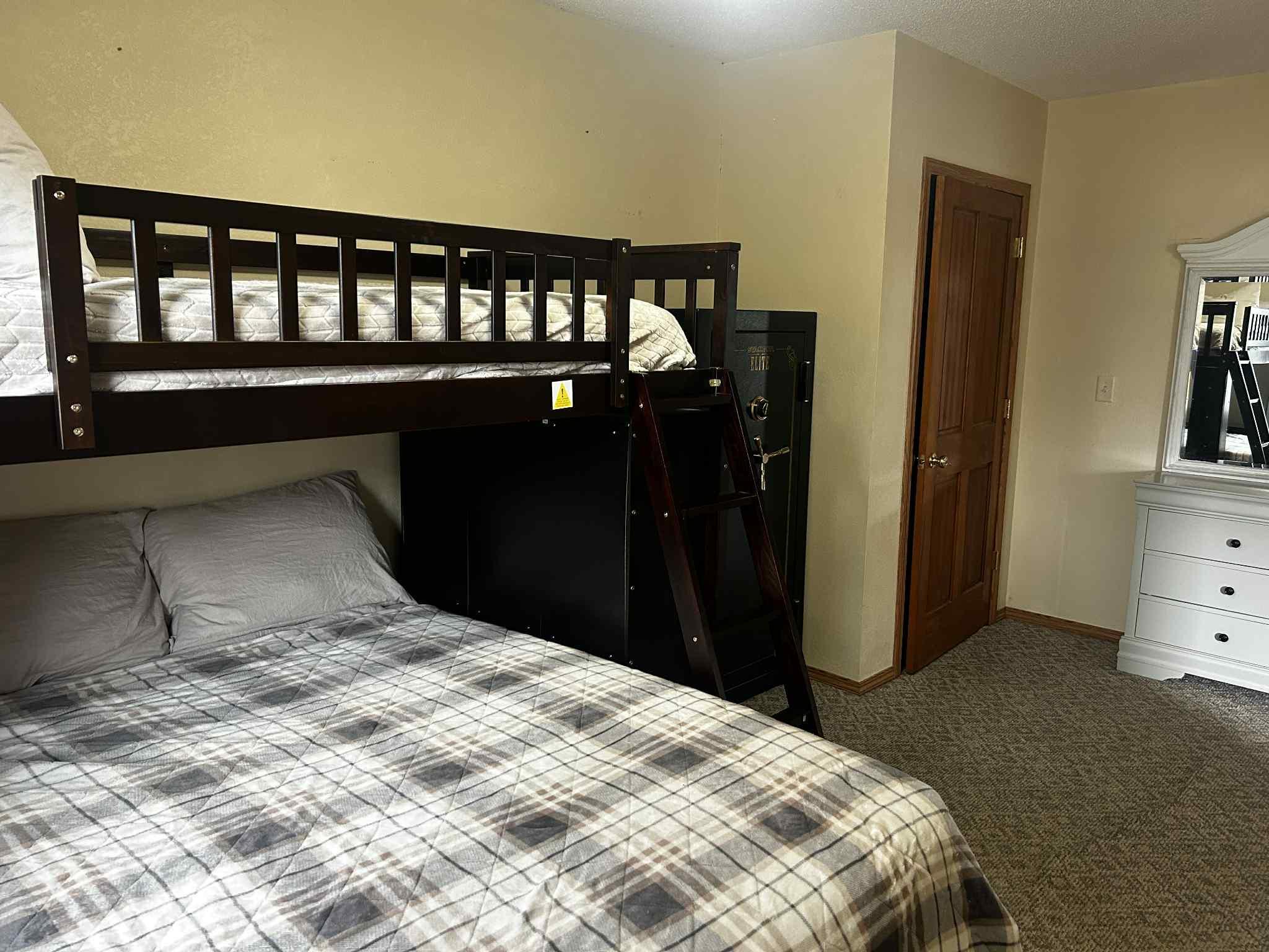 4058 75th Avenue Southwest Montevideo, MN 56265 - Photo 12 of 16