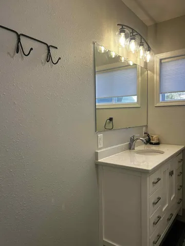 $189,900 | 4058 75th Avenue Southwest, Montevideo, MN 56265