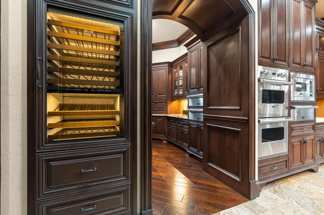 $6,500,000 | 7918 Red Bay Circle, Magnolia, TX 77354