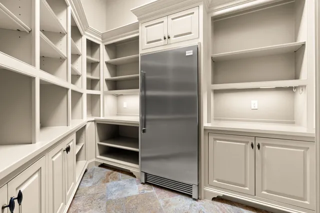 $6,500,000 | 7918 Red Bay Circle, Magnolia, TX 77354