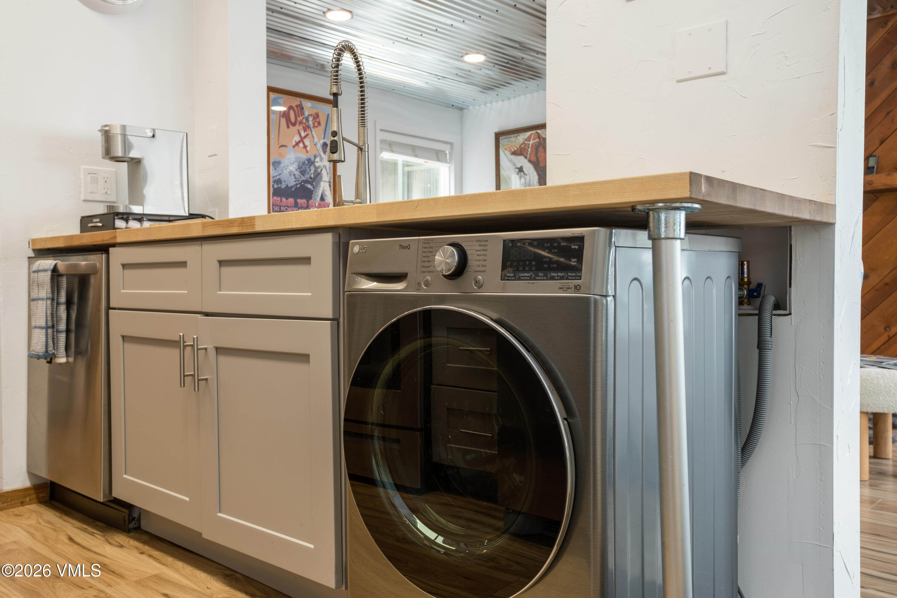 927 Red Sandstone Road Vail, CO 81657 - Photo 20 of 27 927 Red Sandstone Rd 14A High Res-21