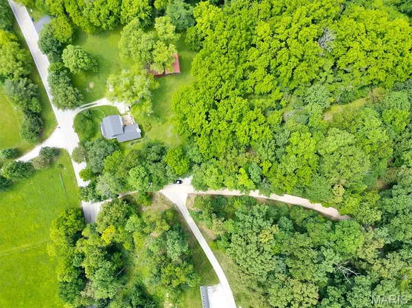 $185,000 | 1500 Summit On Pond Lane, Wildwood, MO 63038