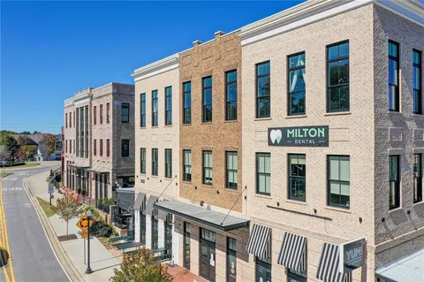 $875,000 | 12541 Danesfeld Drive, Milton, GA 30004